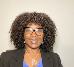 Headshot of Sharlice Smith Licensed Clinical Mental Health Counselor
