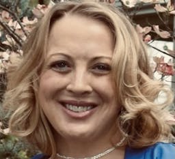 Headshot of Lara Slimmer Licensed Professional Counselor