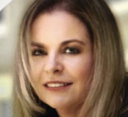 Headshot of Isbell Oliva-Garcia Licensed Mental Health Counselor