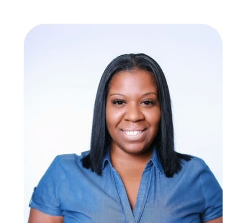 Headshot of Taleisha Ellerbe Licensed Professional Counselor