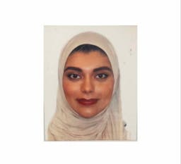 Headshot of Marwa Mansour LPC