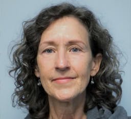 Headshot of Susanne Maynard Licensed Clinical Social Worker