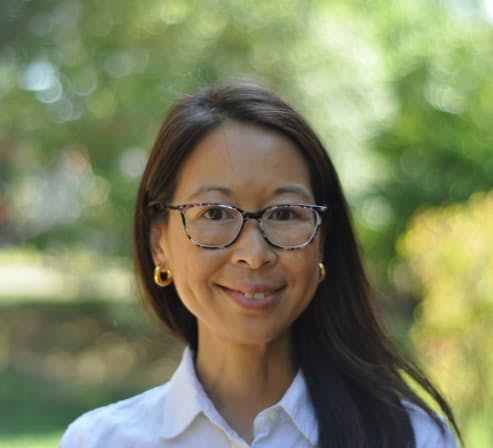 Headshot of Deborah Lee Licensed Clinical Social Worker