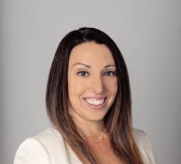 Headshot of Alli Lebowitz Licensed Clinical Social Worker