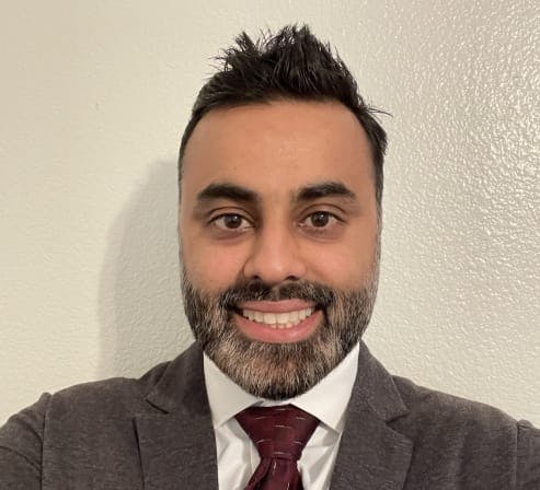 Headshot of Azor Khan Licensed Marriage and Family Therapist