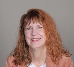 Headshot of Lisa-Marie Maitland Licensed Clinical Social Worker