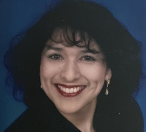 Headshot of Lisa Massaro Licensed Marriage and Family Therapist