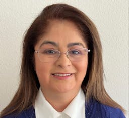 Headshot of Zully Garcia Licensed Marriage and Family Therapist