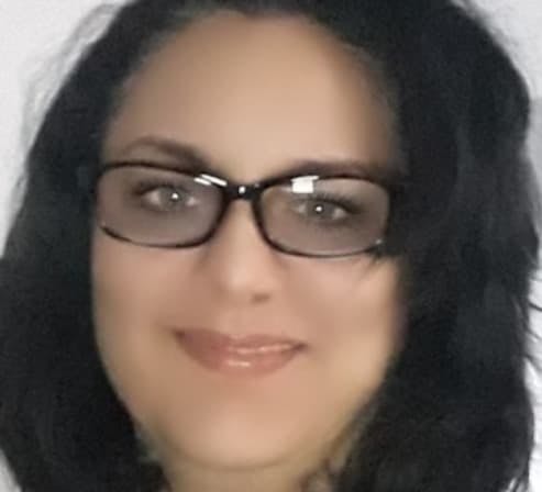Headshot of Sarita Betts Licensed Mental Health Counselor