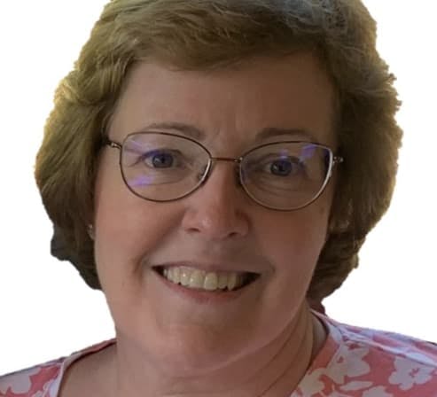 Headshot of Robyn Hawley Licensed Clinical Social Worker