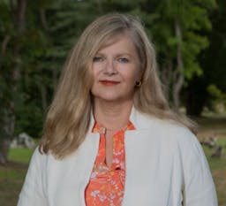 Headshot of Patricia Cunningham Licensed Professional Counselor