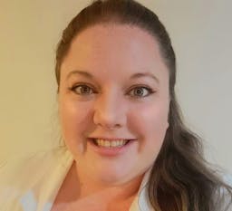 Headshot of Erin Thompson Psychiatric-Mental Health Nurse Practitioner