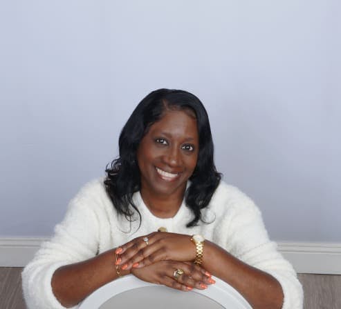 Headshot of Sonya Lincoln Licensed Clinical Social Worker