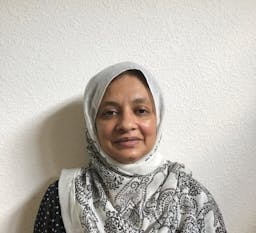 Headshot of Neelma Zafar Licensed Clinical Social Worker
