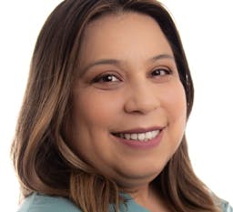 Headshot of Nancy Salvatierra Licensed Marriage and Family Therapist