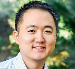Headshot of John Kim Licensed Marriage and Family Therapist