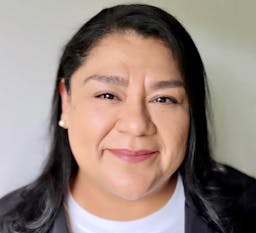 Headshot of Leslie Lopez Licensed Clinical Social Worker