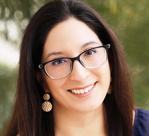 Headshot of Michelle Gomez-Salazar Licensed Clinical Social Worker